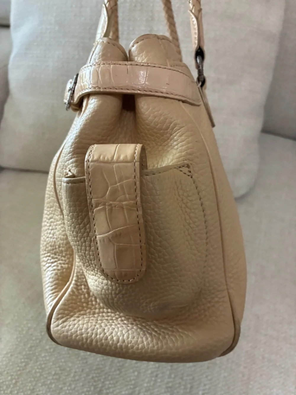 VINTAGE BRIGHTON
BEIGE PEBBLED LEATHER HANDBAG - Picture 5 of 14